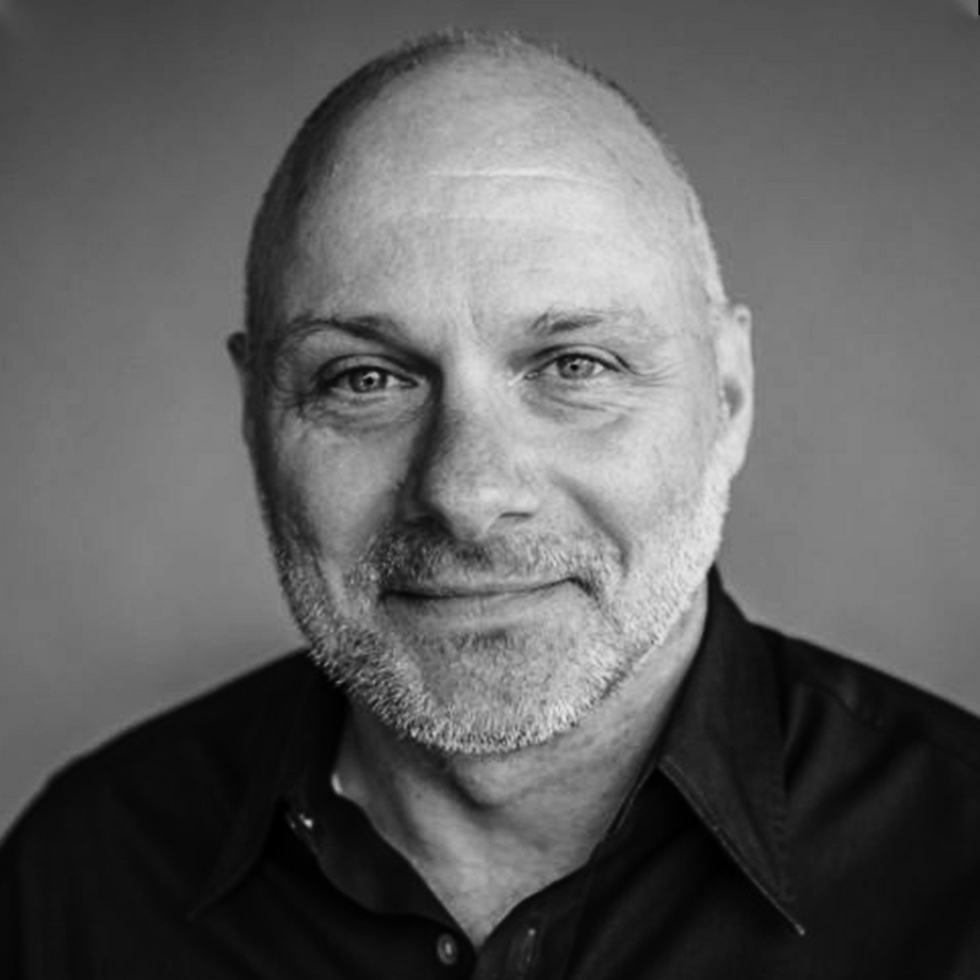 Alexander Kisch headshot